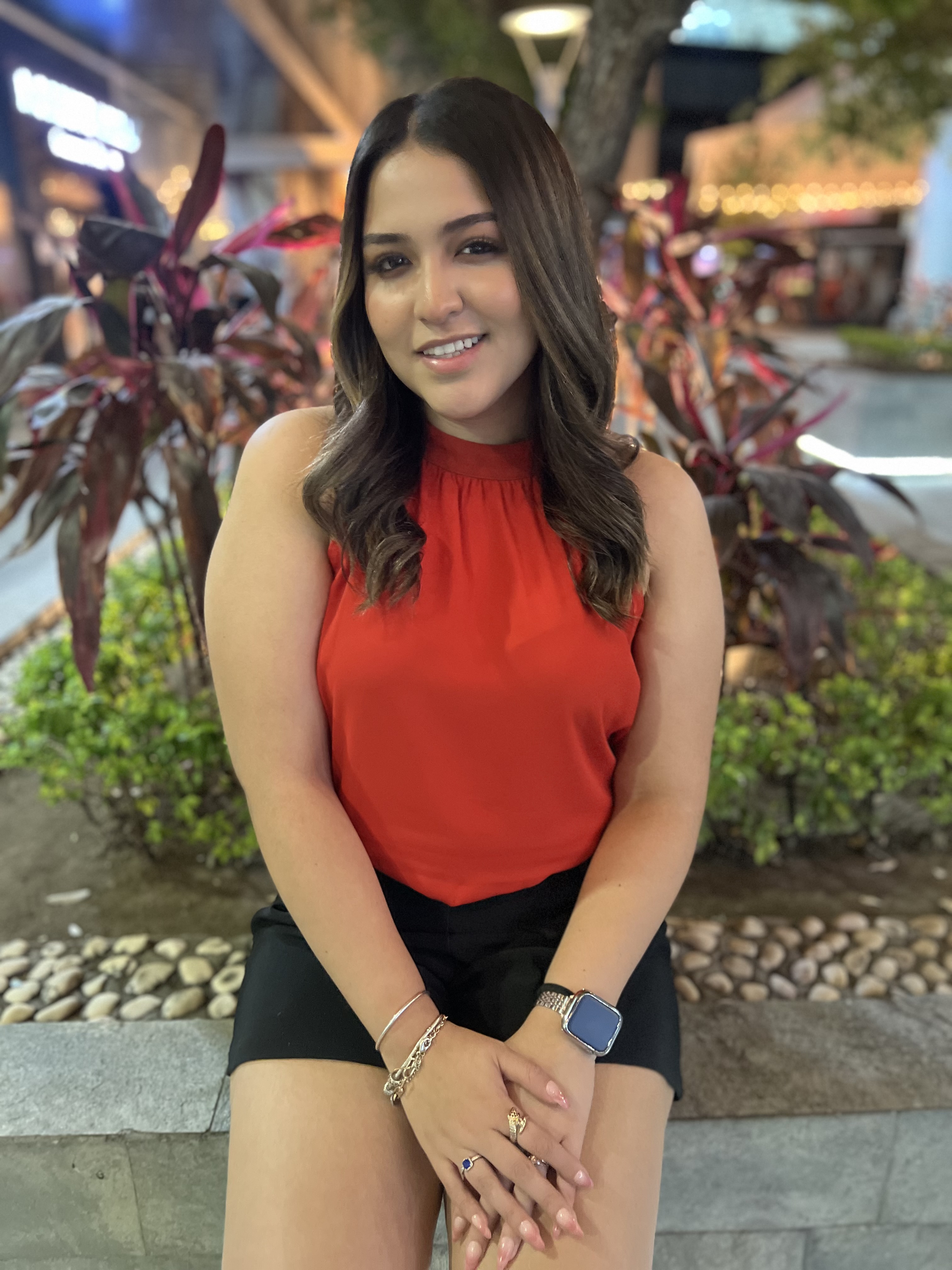 Lizbeth  Briones 